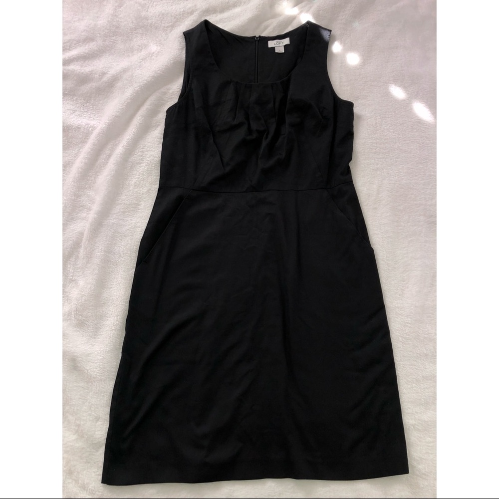 Loft black sleeveless dress with pockets, size 8